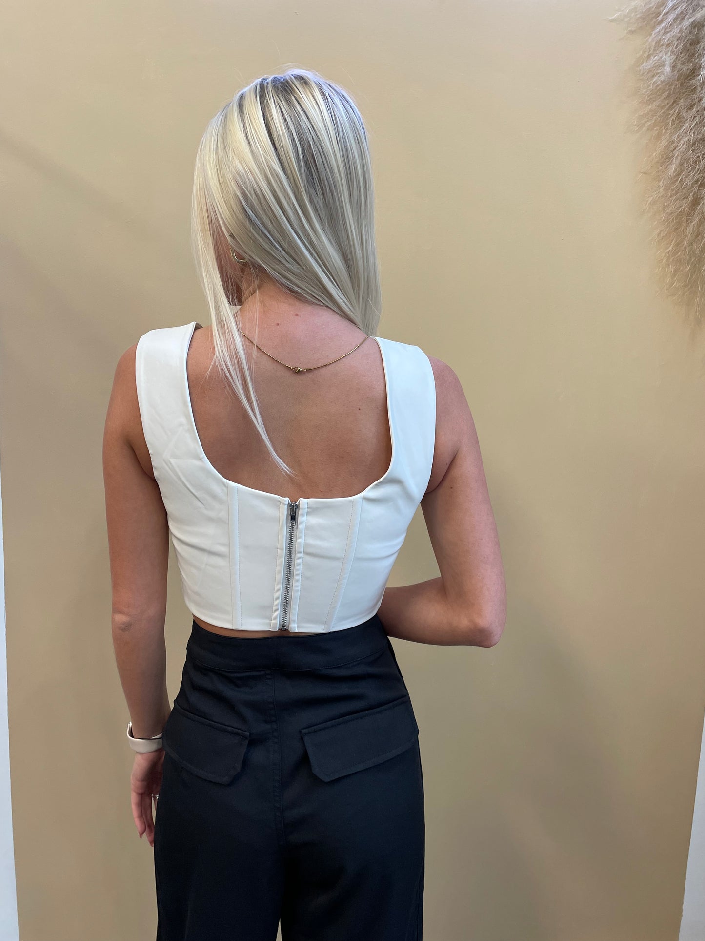 Avery Bustier - Arete Style