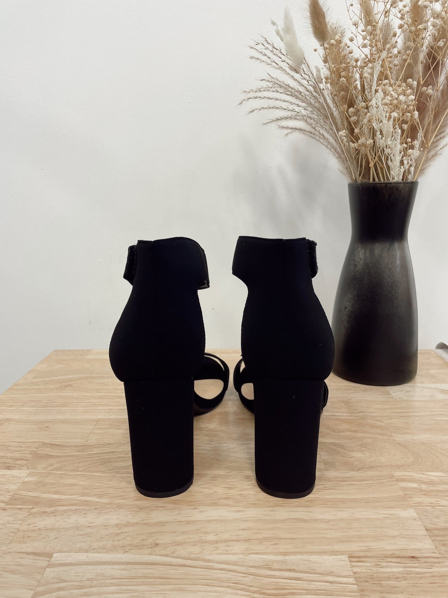 Audrey Heels - Arete Style