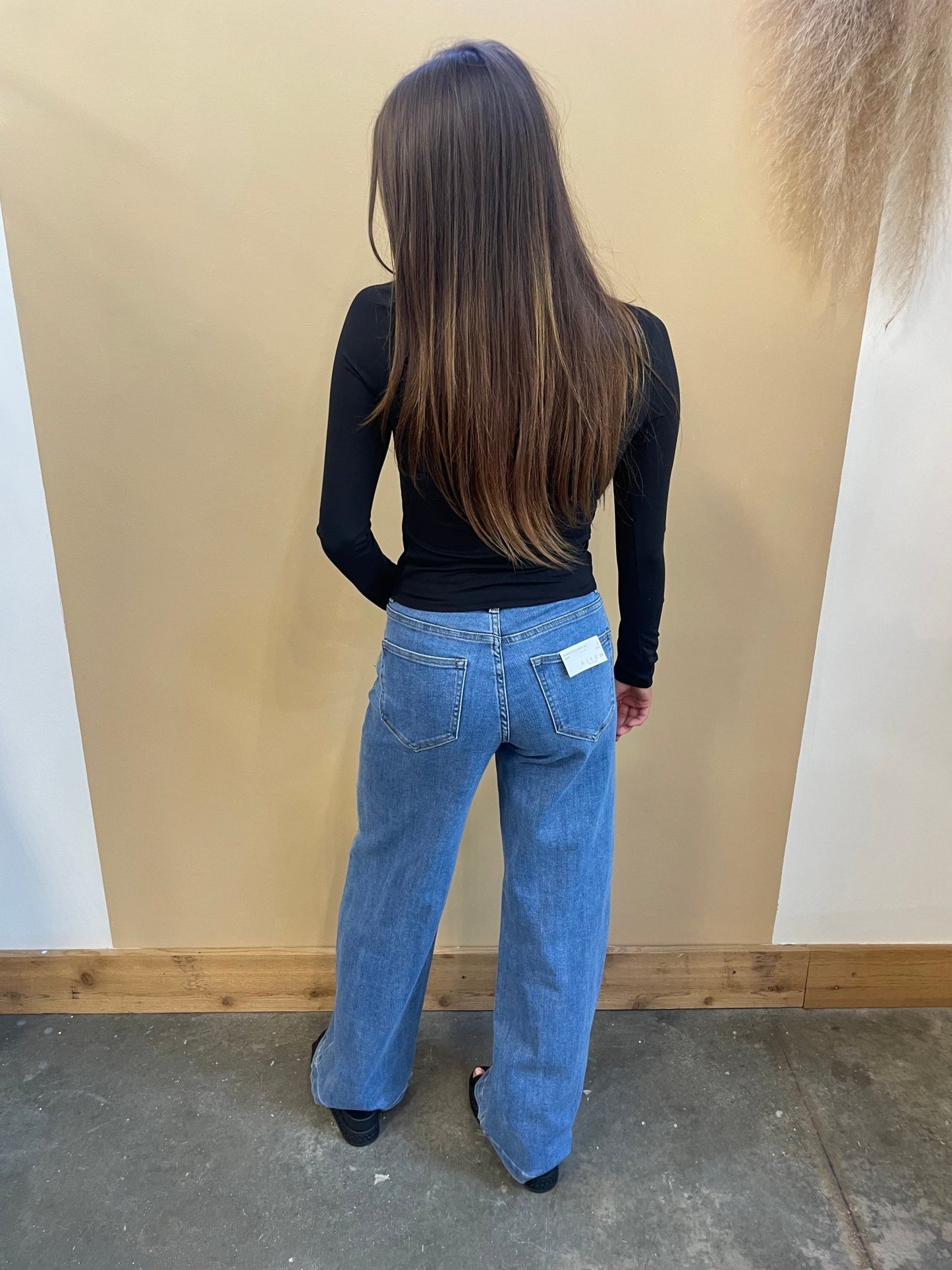 Avery Top - Arete Style