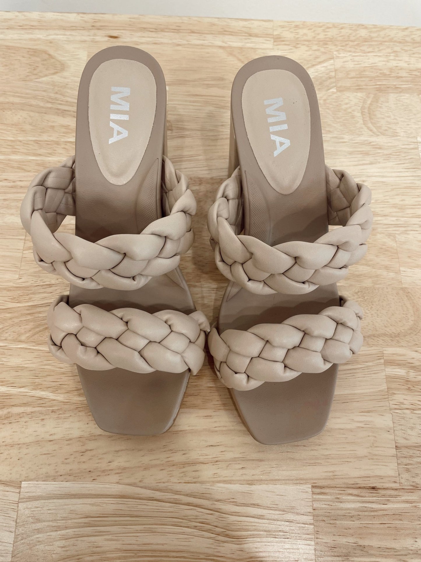 Beige Braided Heel - Arete Style