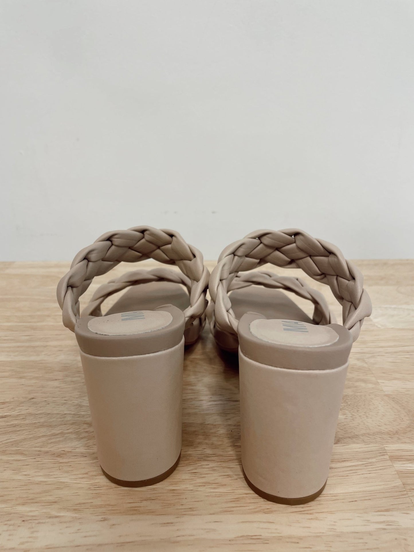 Beige Braided Heel - Arete Style