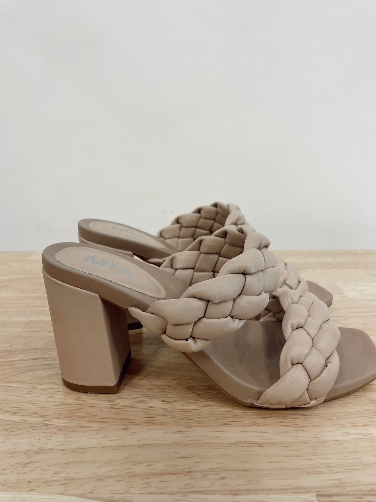 Beige Braided Heel - Arete Style