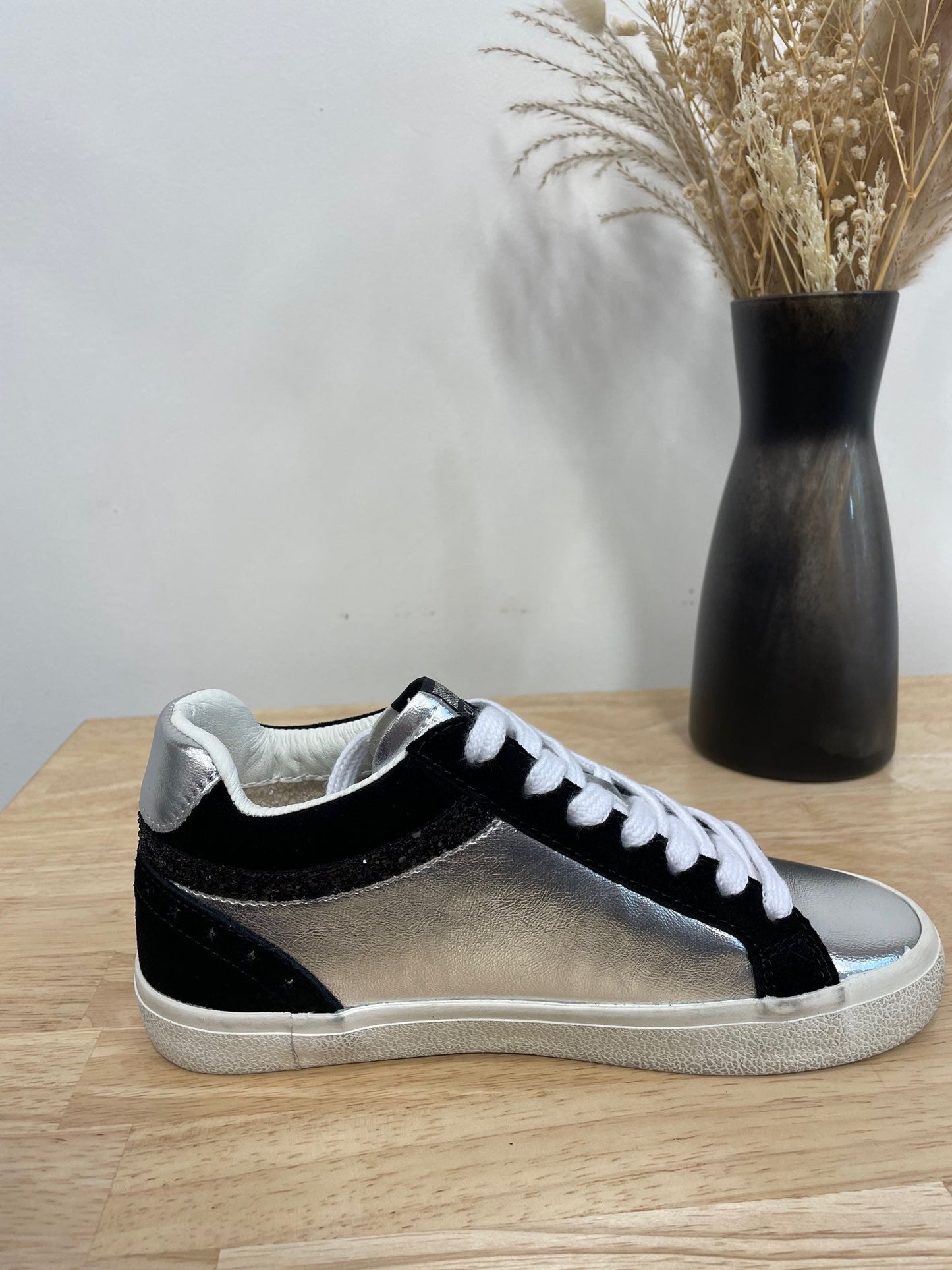 Bounce 18 Lowtop Sneaker By Vintage Havana - Arete Style
