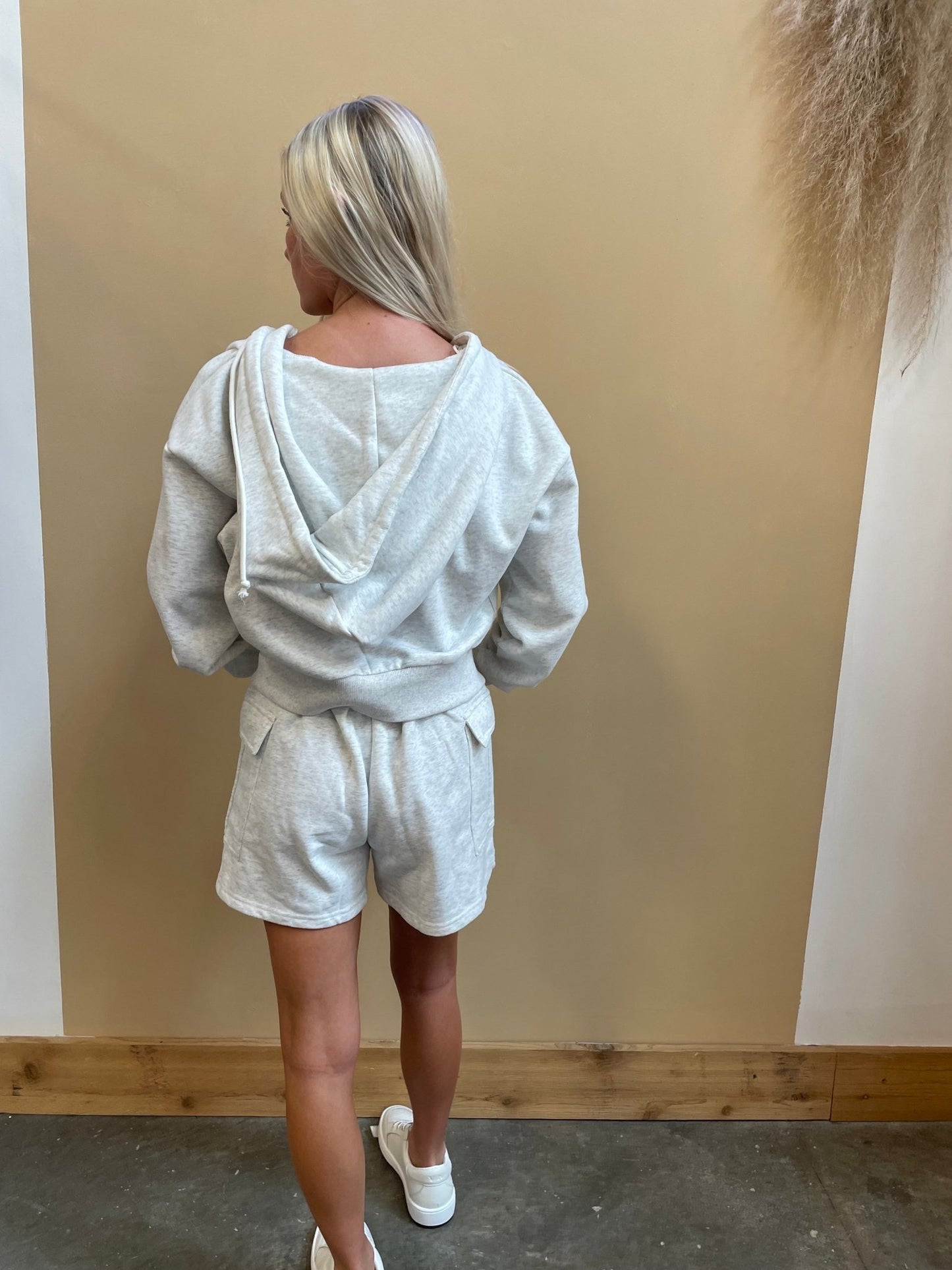Karlin Sweatshirt - Arete Style