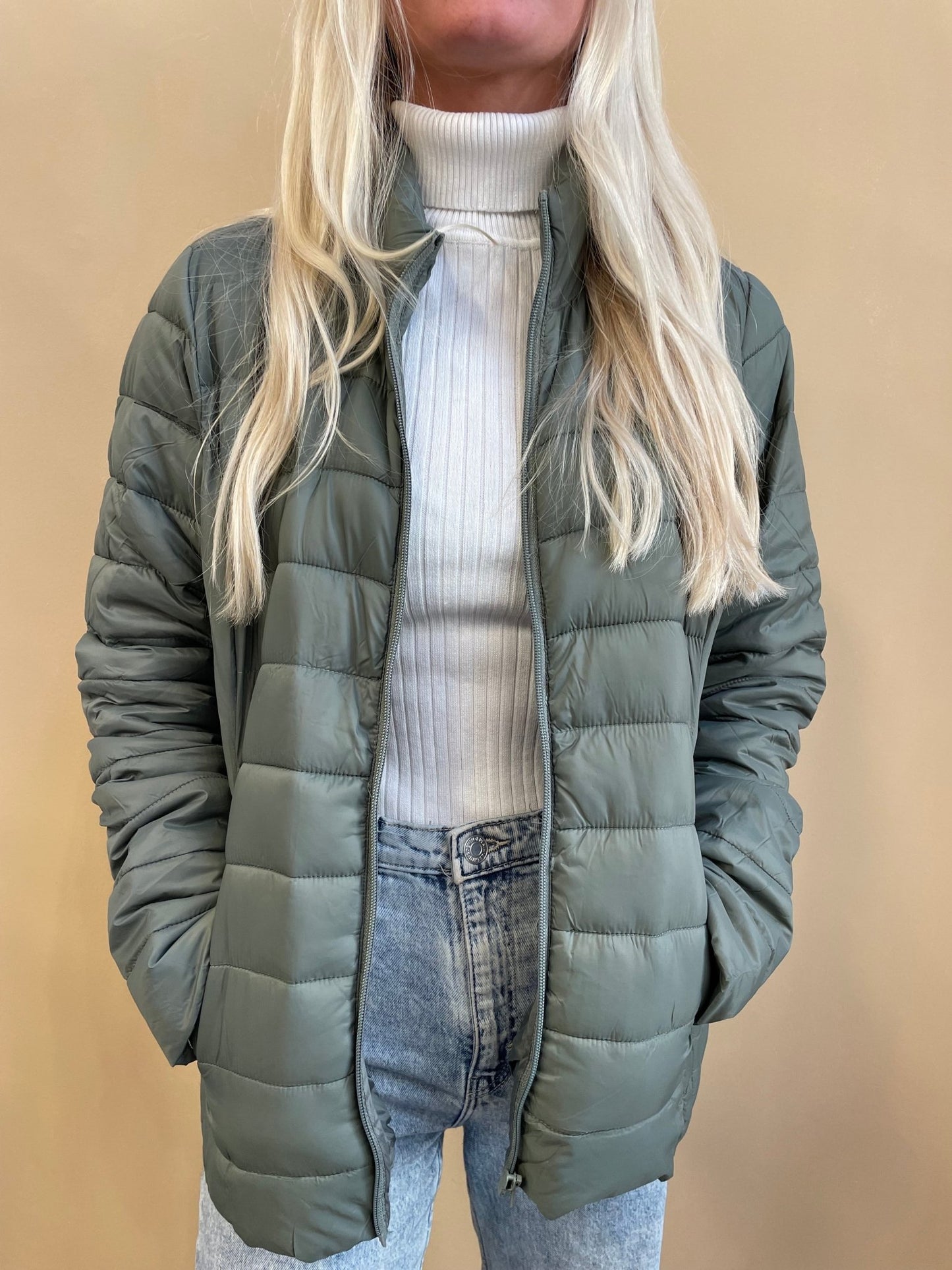 Lightweight Padded Thermal Jacket - Arete Style