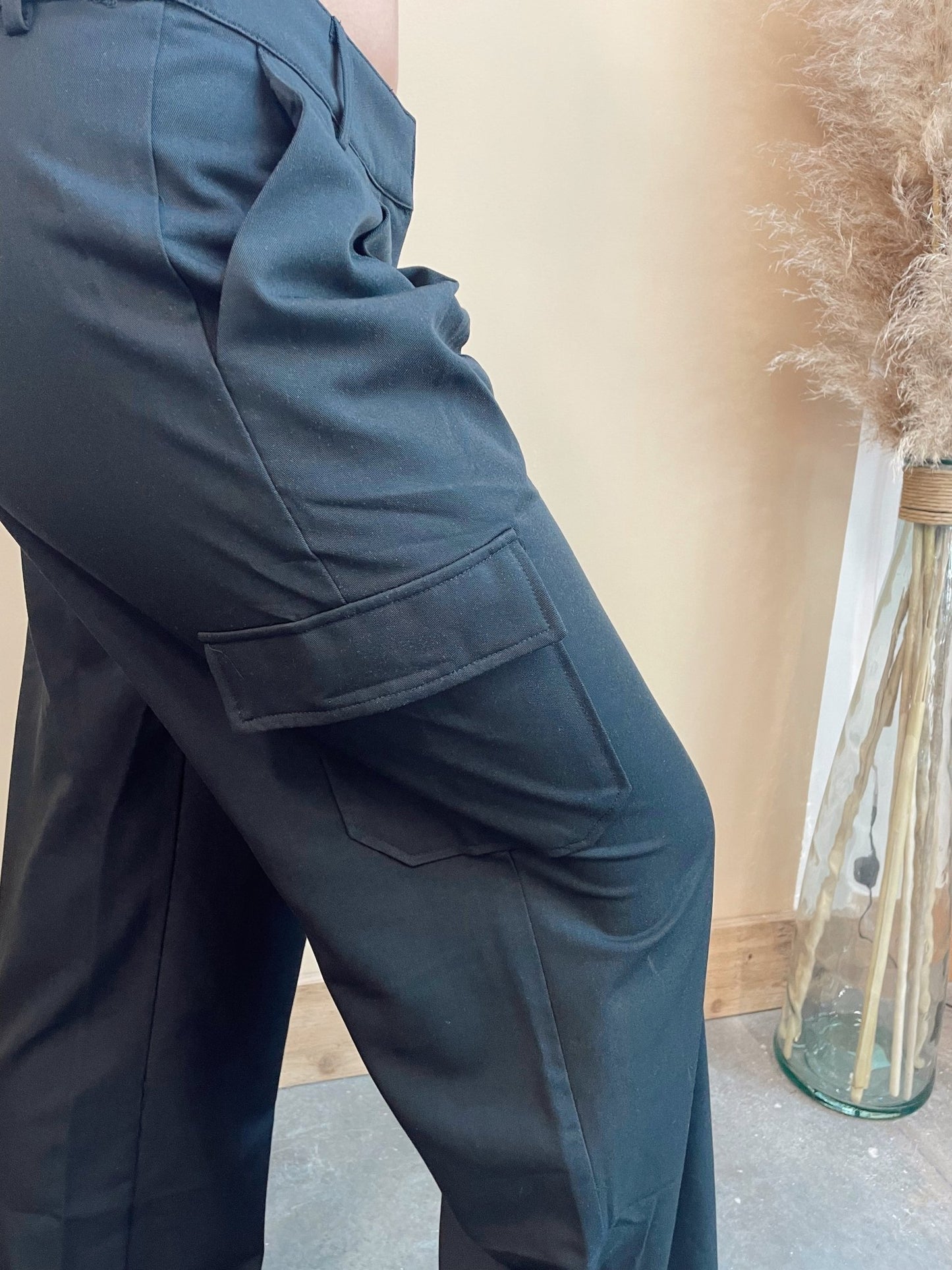 Low Rise Abba Cargo Pant - Arete Style