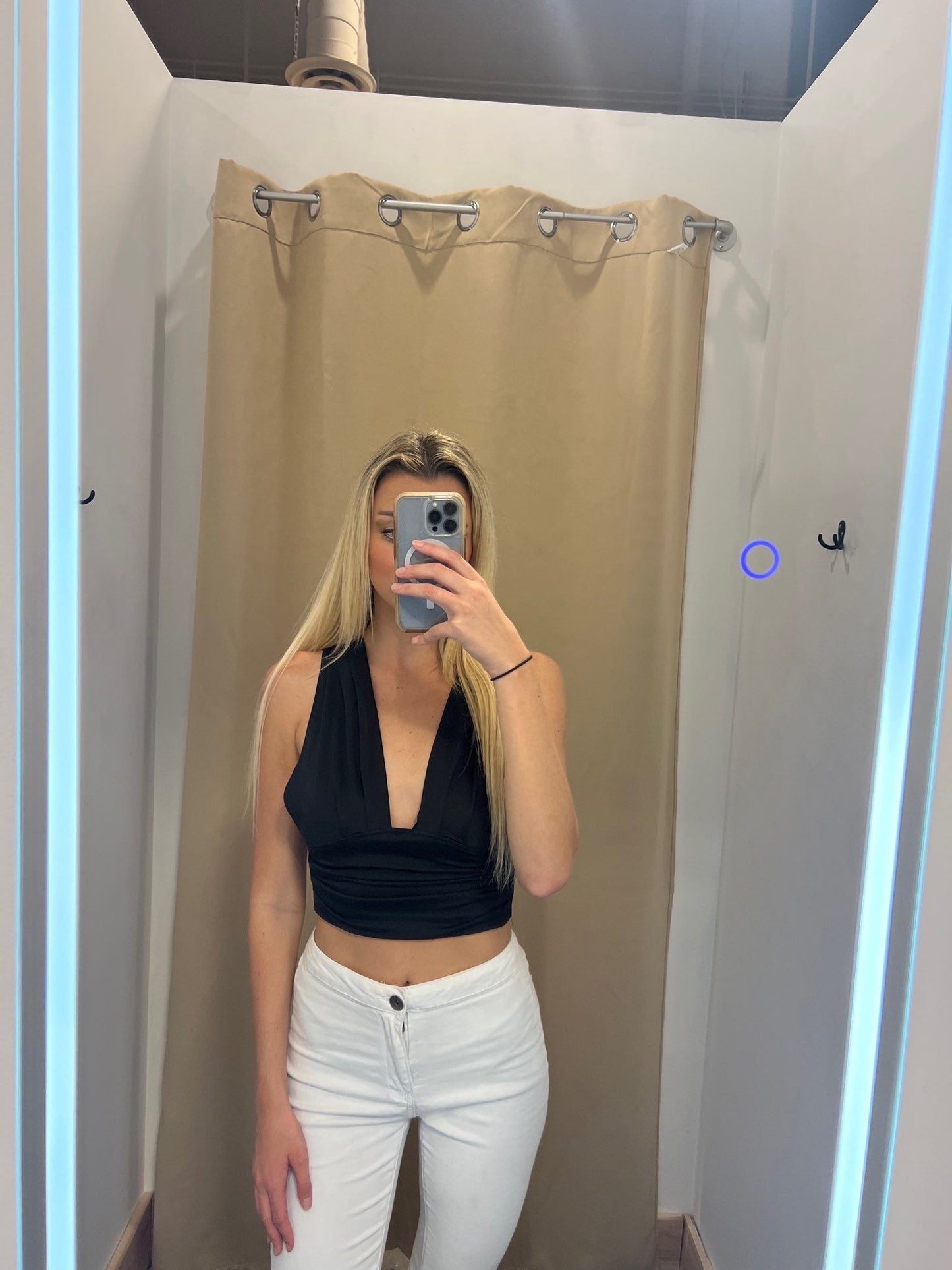 Sadie V-Neck Top - Arete Style