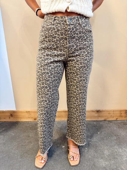 Leopard Printed Straight Pants