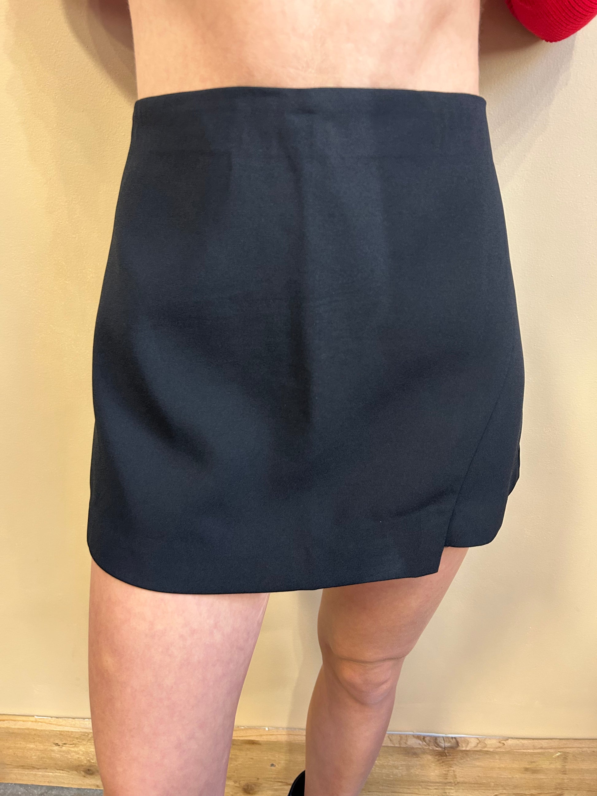 Black Mini Skirt - Arete Style