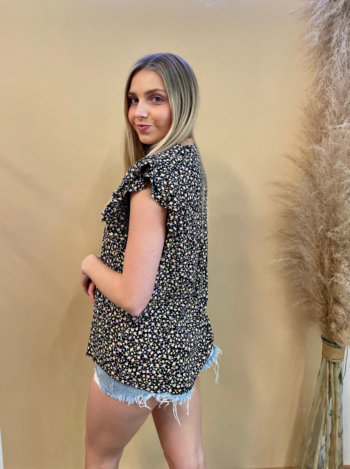 Natalie Floral Blouse - Arete Style