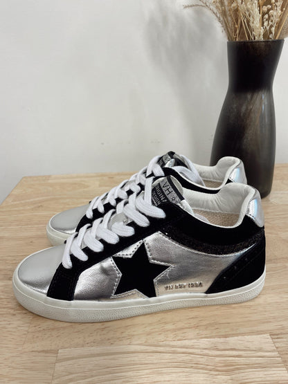 Bounce 18 Lowtop Sneaker By Vintage Havana - Arete Style