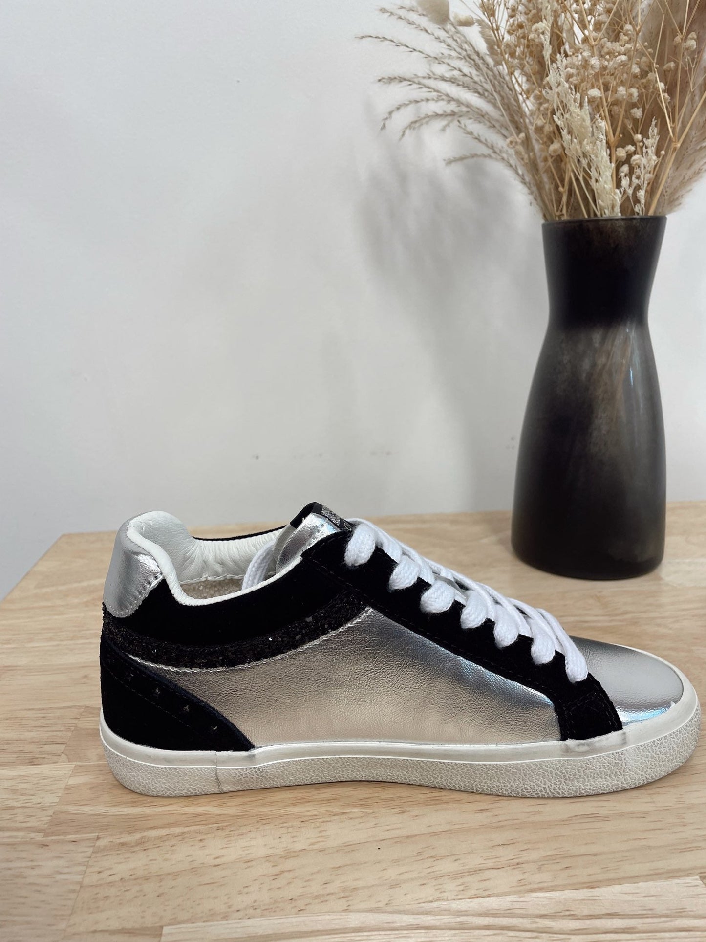 Bounce 18 Lowtop Sneaker By Vintage Havana - Arete Style
