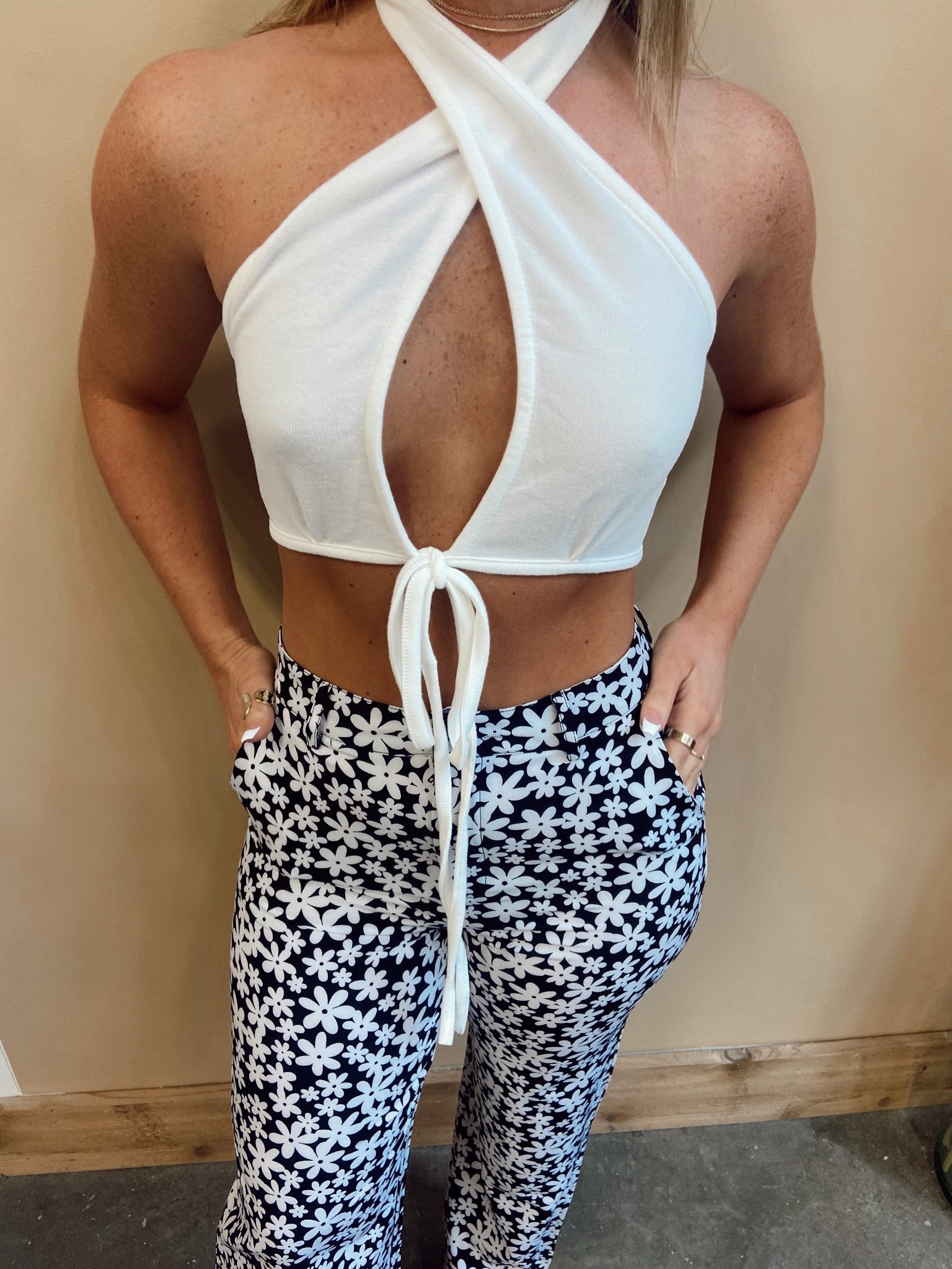 Floral Crop Pants - Arete Style