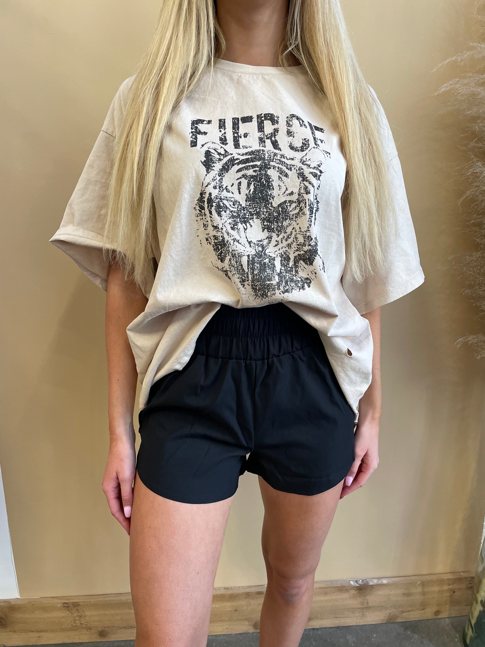 Move More Shorts - Arete Style