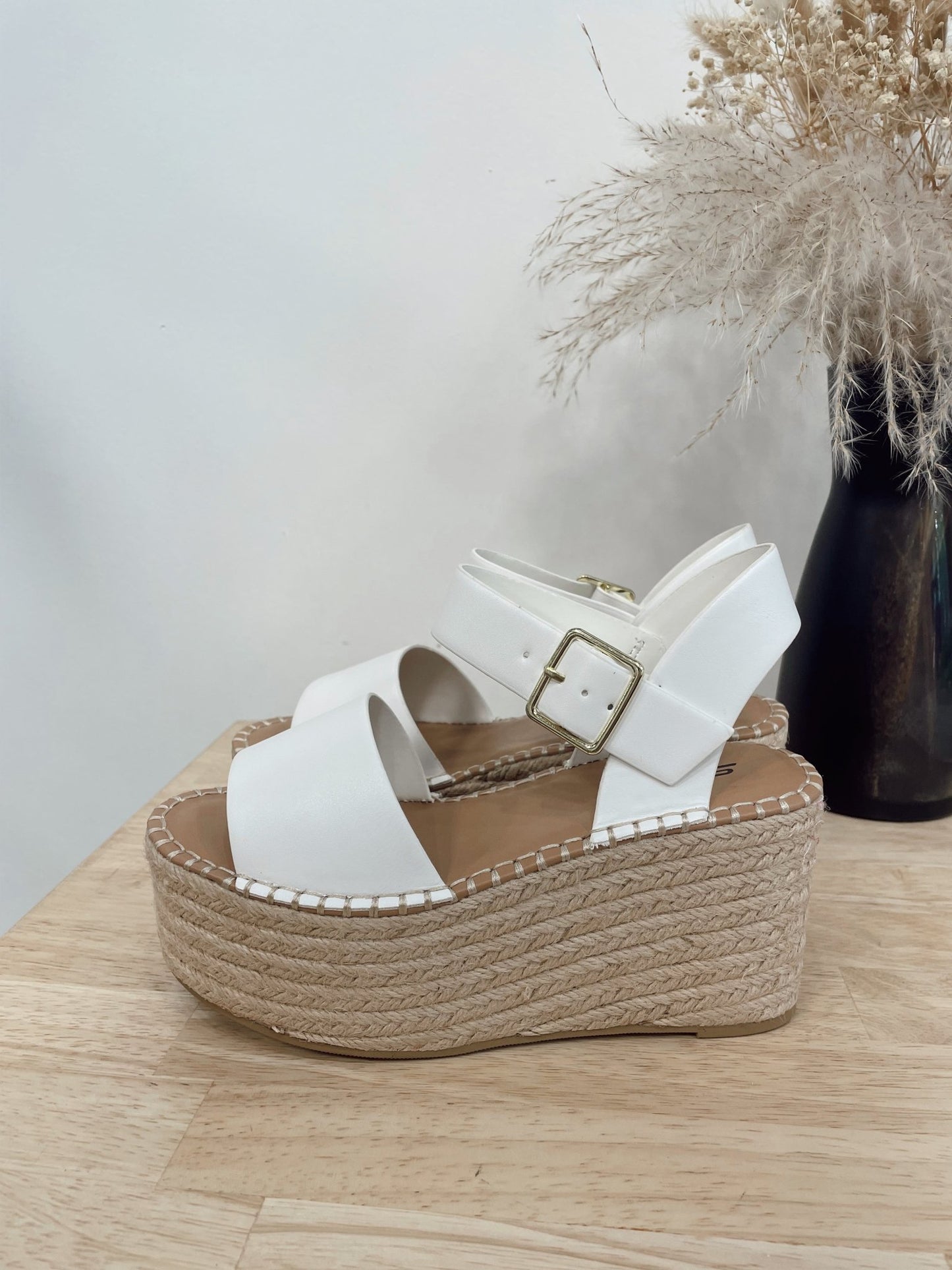 Janice Wedges - Arete Style