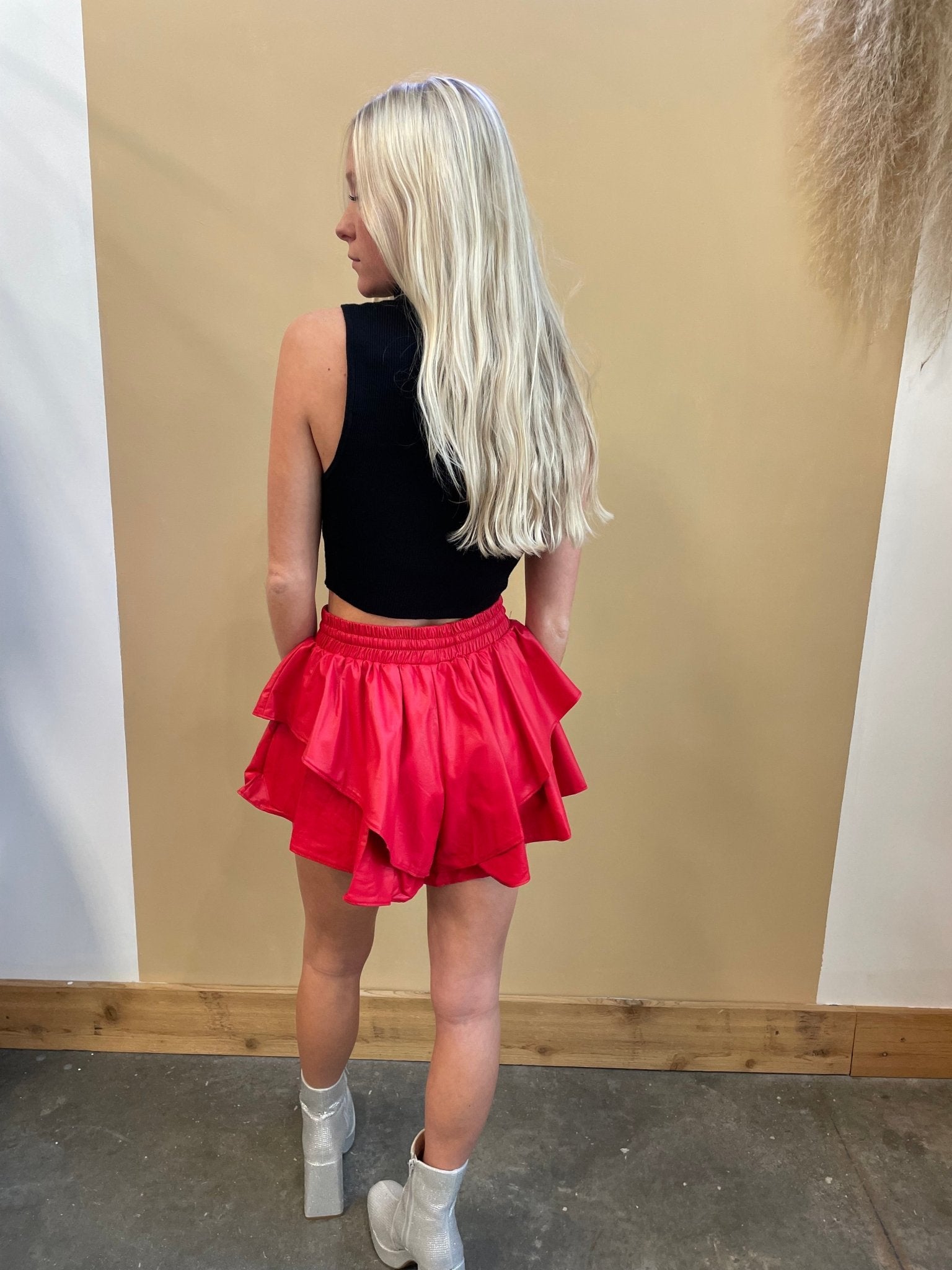 Like You Like Me Shorts - Arete Style