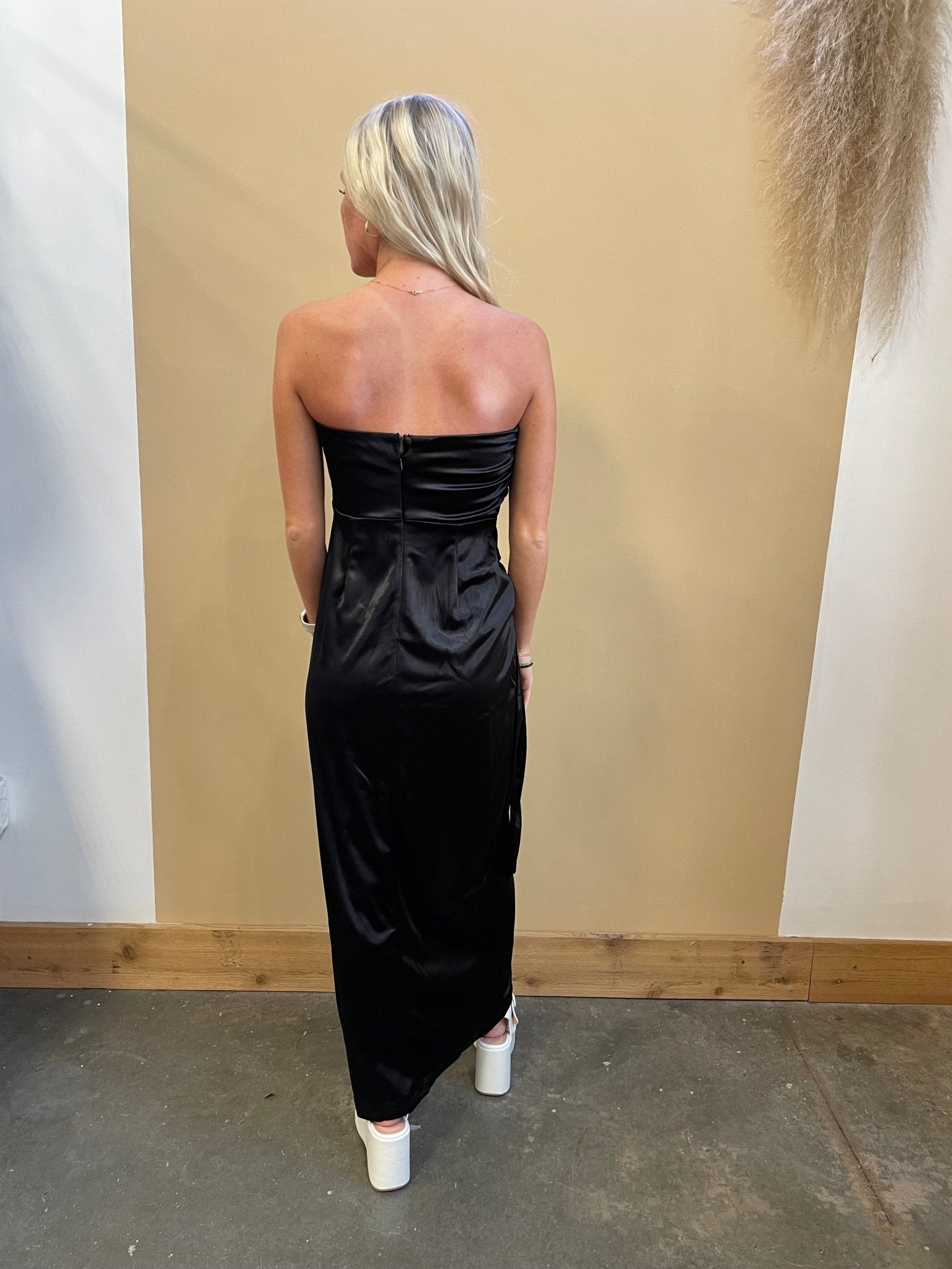 Morgan Strapless Midi Dress - Arete Style