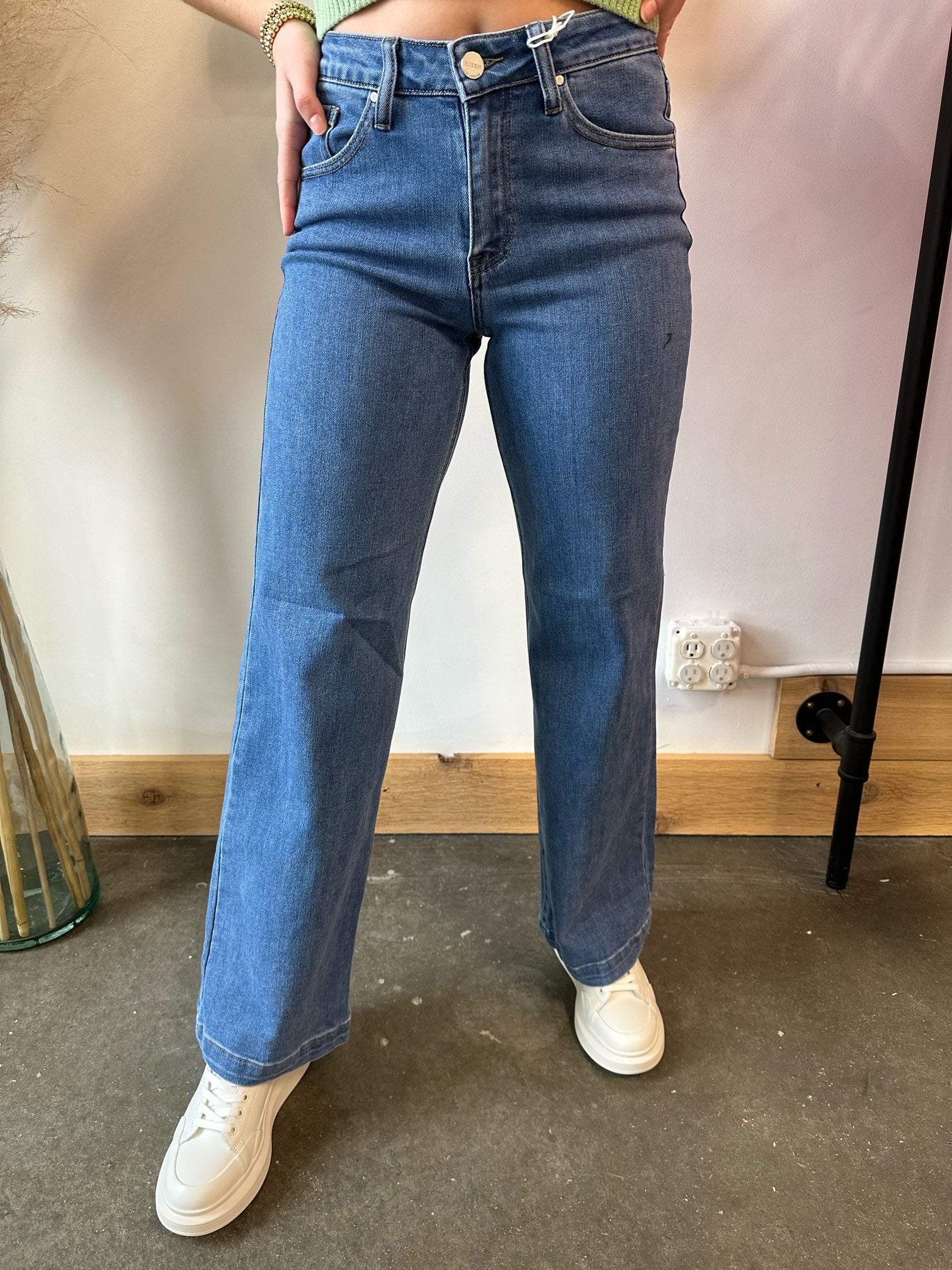 Paige Mid Rise Wide Leg Jeans - Arete Style